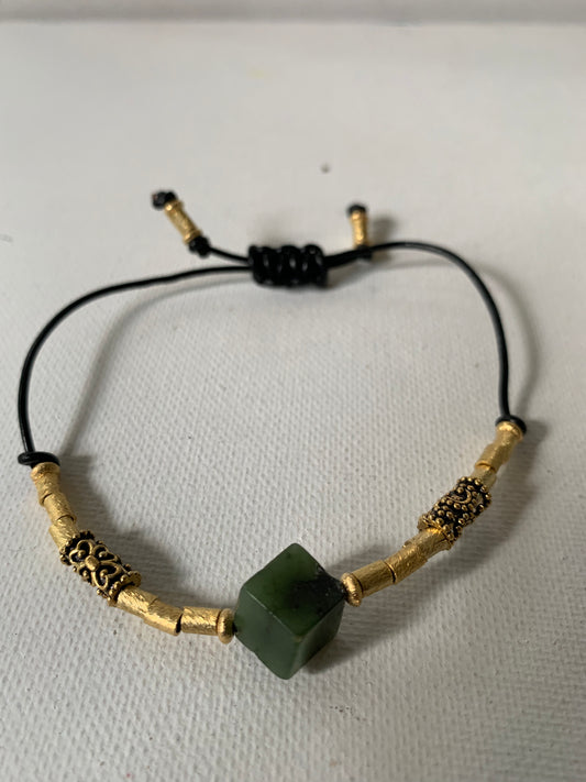6-8in Nephrite Jade Cube Bracelet